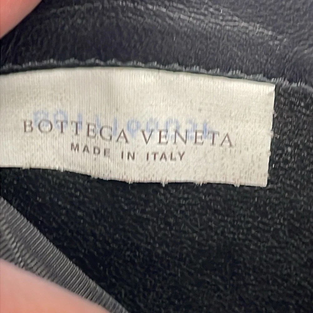 Bottega Veneta Intrecciato Piccolo Zip Around Wallet Black Woven Leather